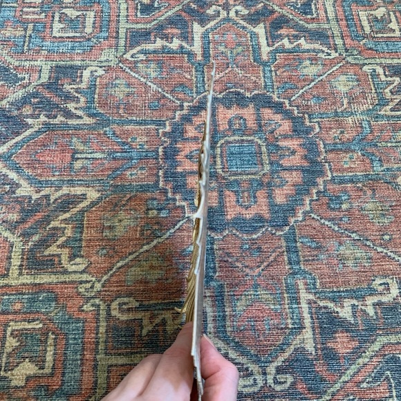 Large Lion Iron-On Patch - Picture 4 of 5